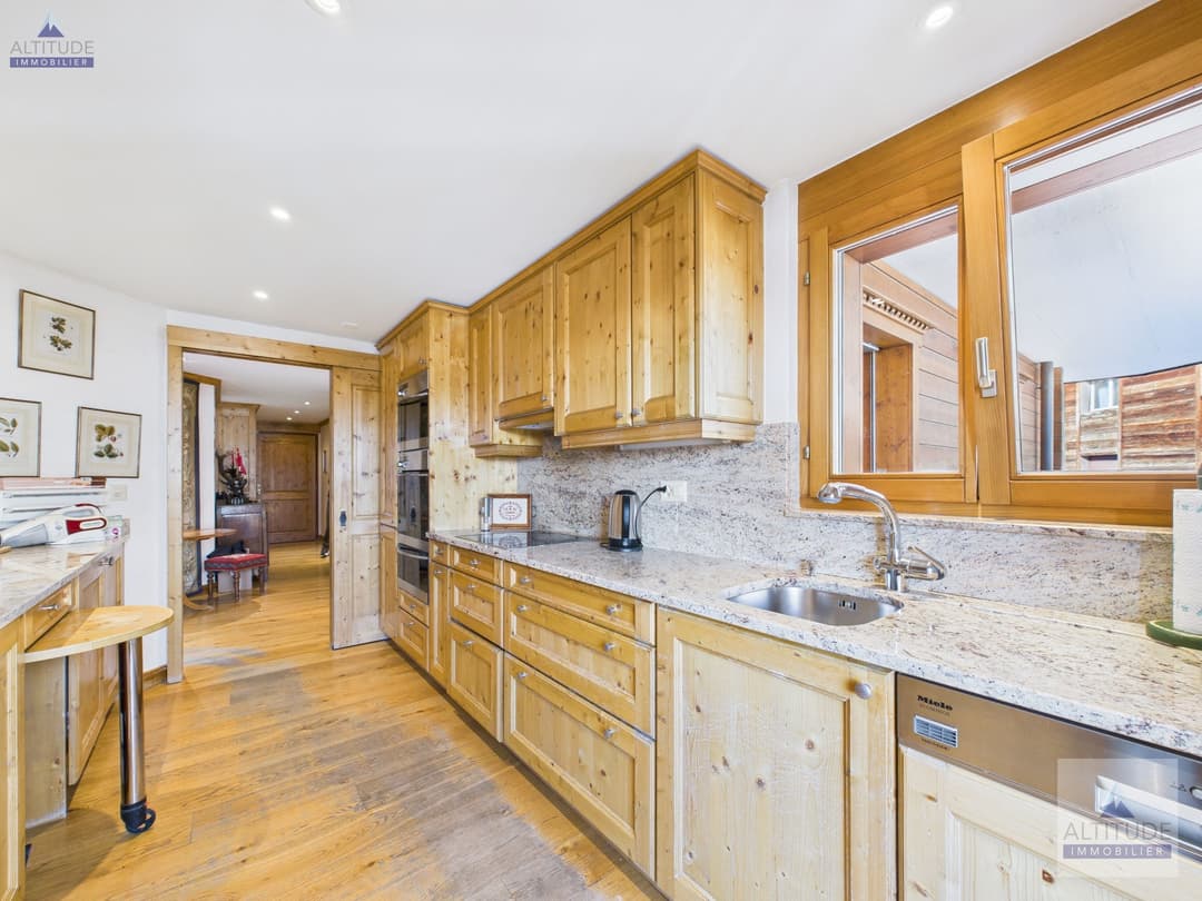 2139 – Appartement 5.5 pièces – 2950000CHF – 160m²