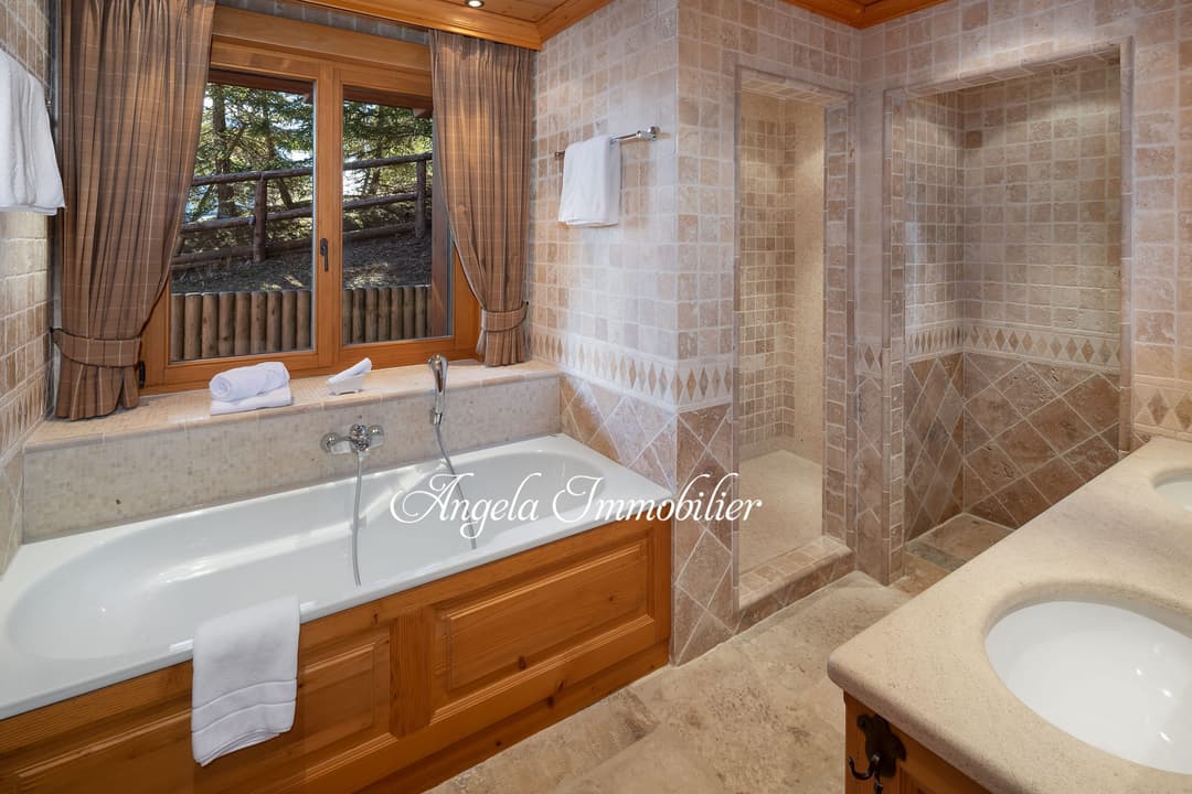 2211 – Maison – 1110m²