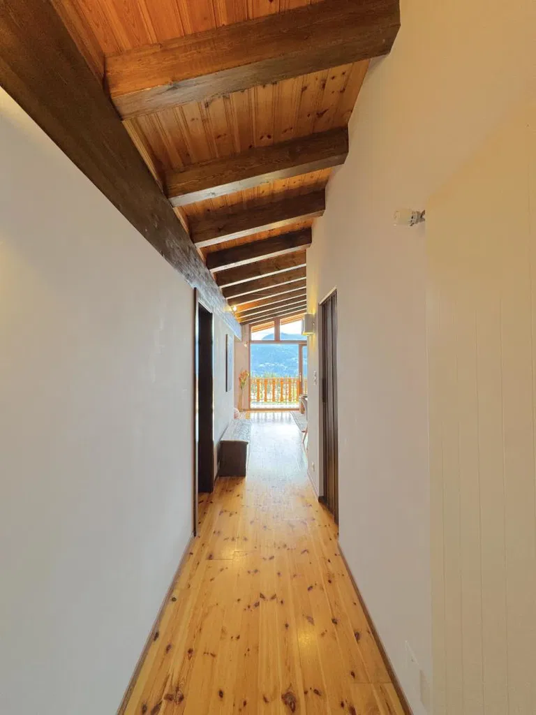 1833 – Appartement 4.5 pièces –  2800 CHF – 90 m²