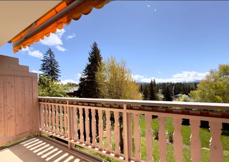 1896 – Appartement – 2.5pièces –  2000CHF