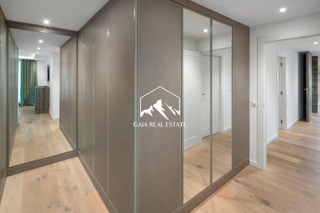 2282 – Appartement – 2620000CHF – 150m²