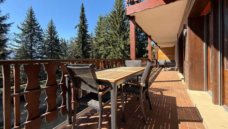 1868 – Appartement 4.5 pièces – 14000CHF – 130m²