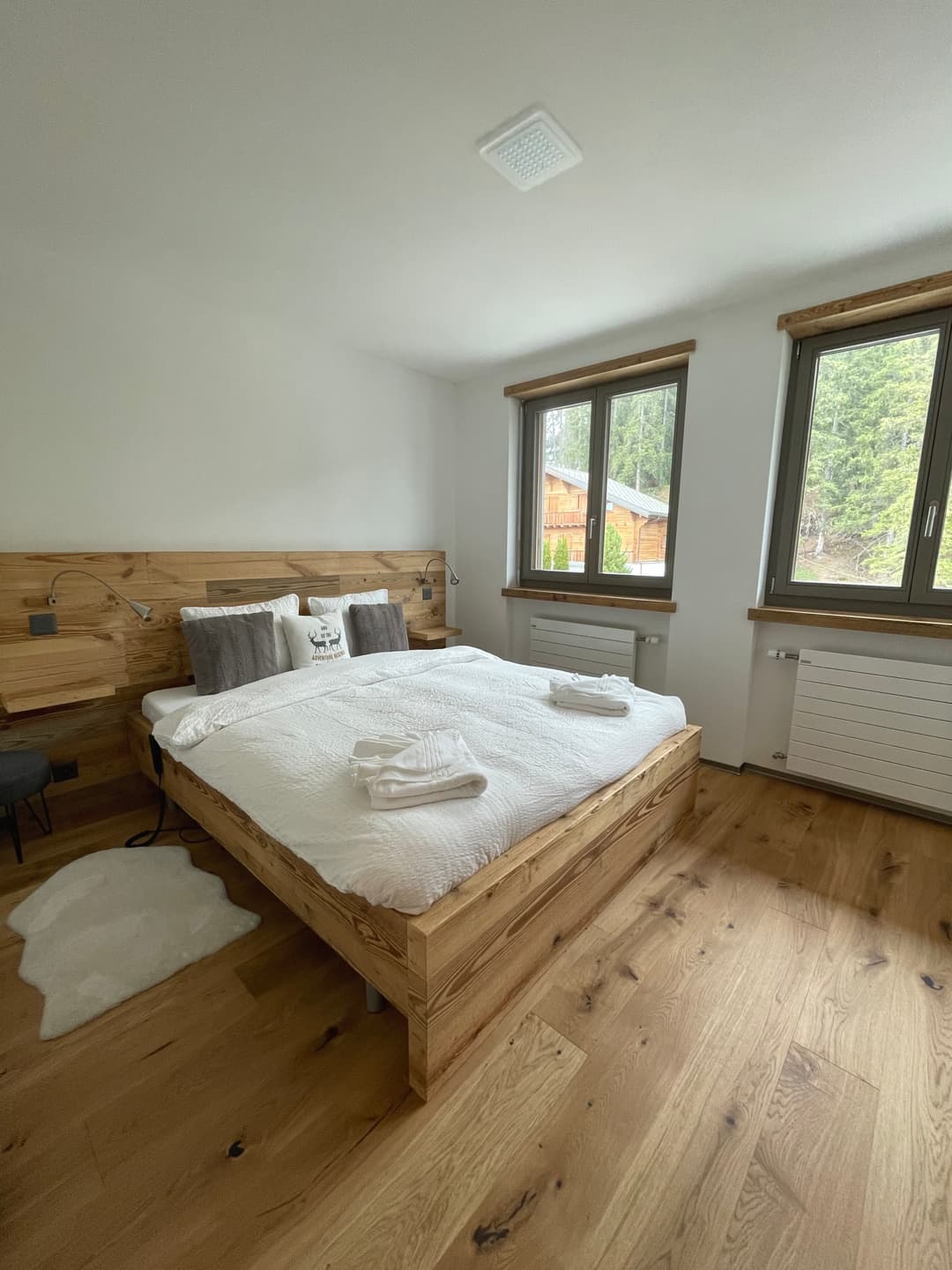 1929 – Appartement 4.5 pièces –  2898CHF – 122m²