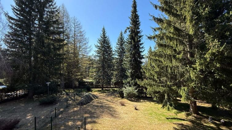 1868 – Appartement 4.5 pièces – 14000CHF – 130m²