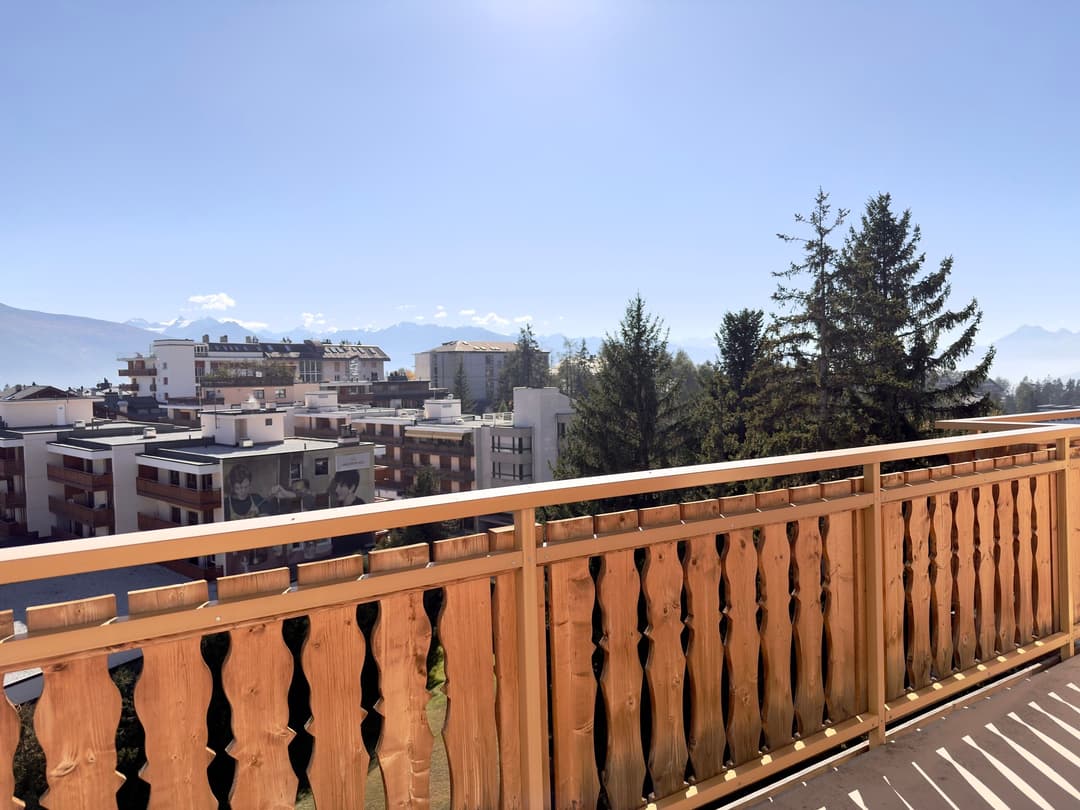 1902 – Appartement 5 pièces –  2450CHF