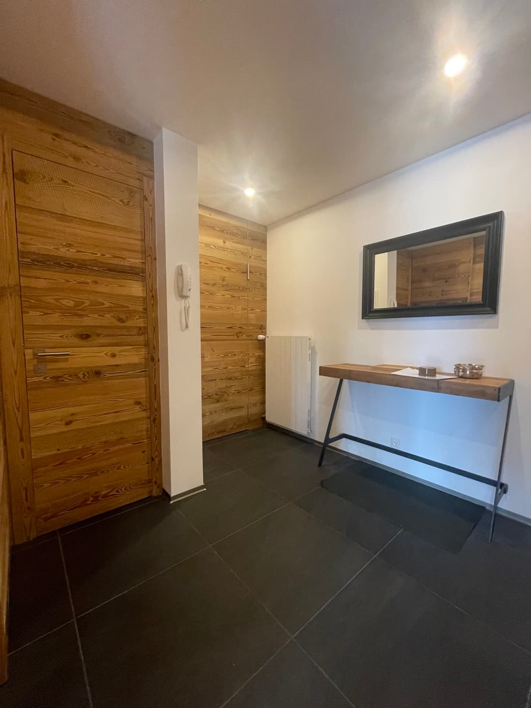 1929 – Appartement 4.5 pièces –  2898CHF – 122m²