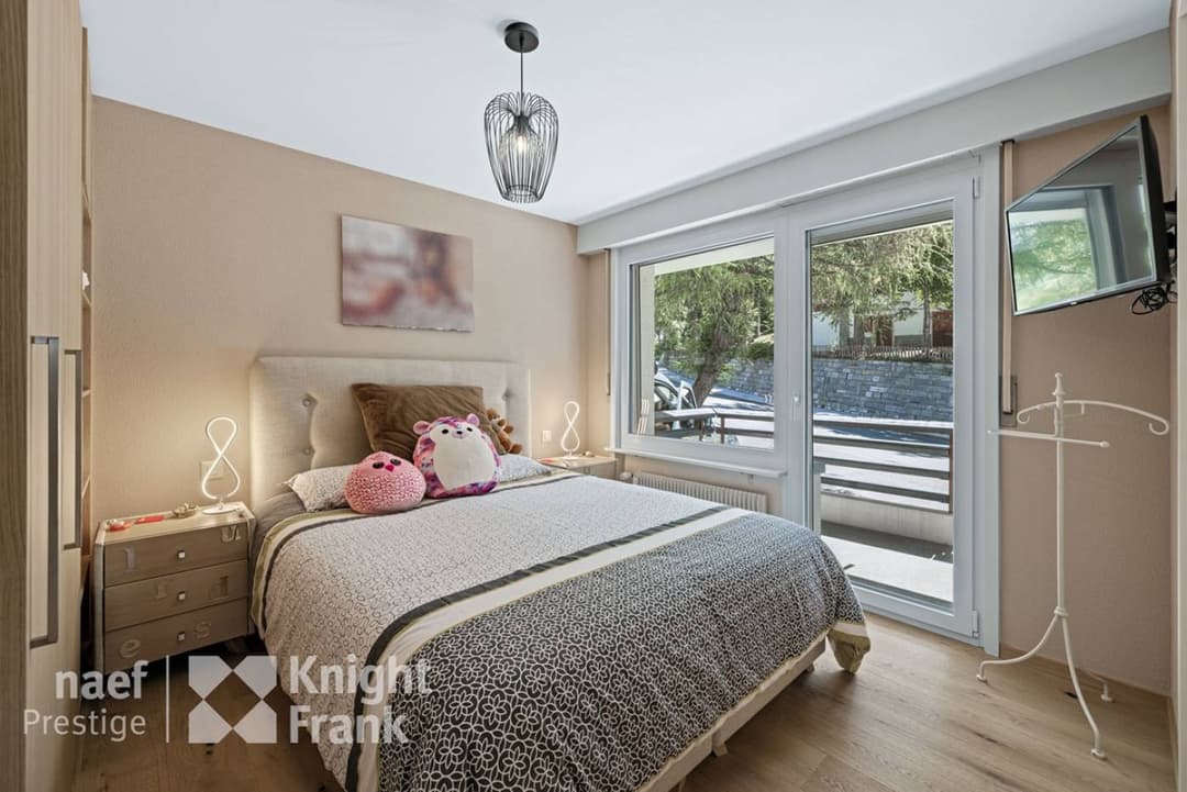 2245 – Appartement 4.5 pièces – 930000 CHF – 76 m²
