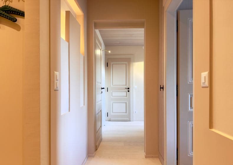 1896 – Appartement – 2.5pièces –  2000CHF