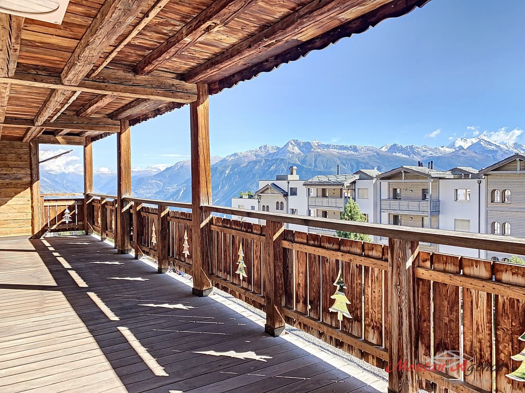 2273 – Appartement 6.5 pièces – 4600000 CHF – 349.7 m²