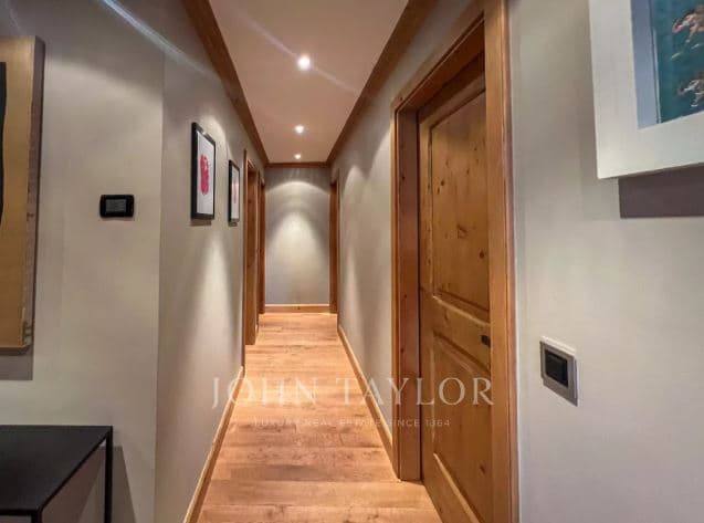 1858 – Appartement 4.5 pièces – 142m²