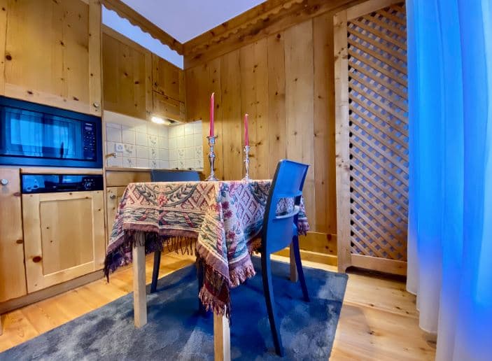 1901 – Appartement 1.5 pièces – 1100CHF – 30m²