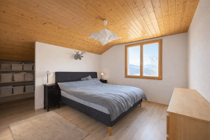 2289 – Maison 5.58 pièces –  895000 CHF – 255 m²