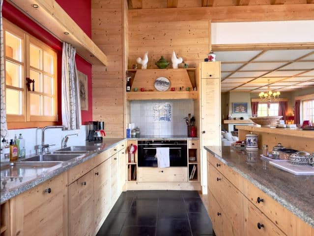 1919 – Maison – 7pièces – 8400CHF – 450m²