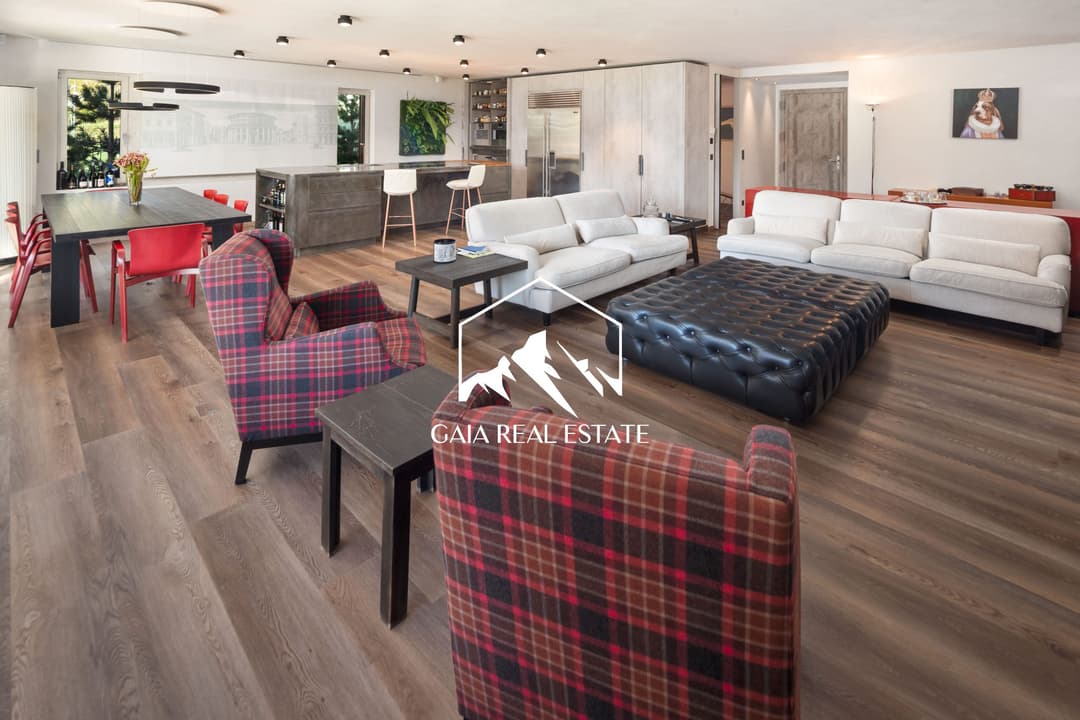 2235 – Appartement 6.5 pièces – 8000000 CHF – 280 m²
