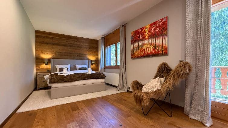 1868 – Appartement 4.5 pièces – 14000CHF – 130m²