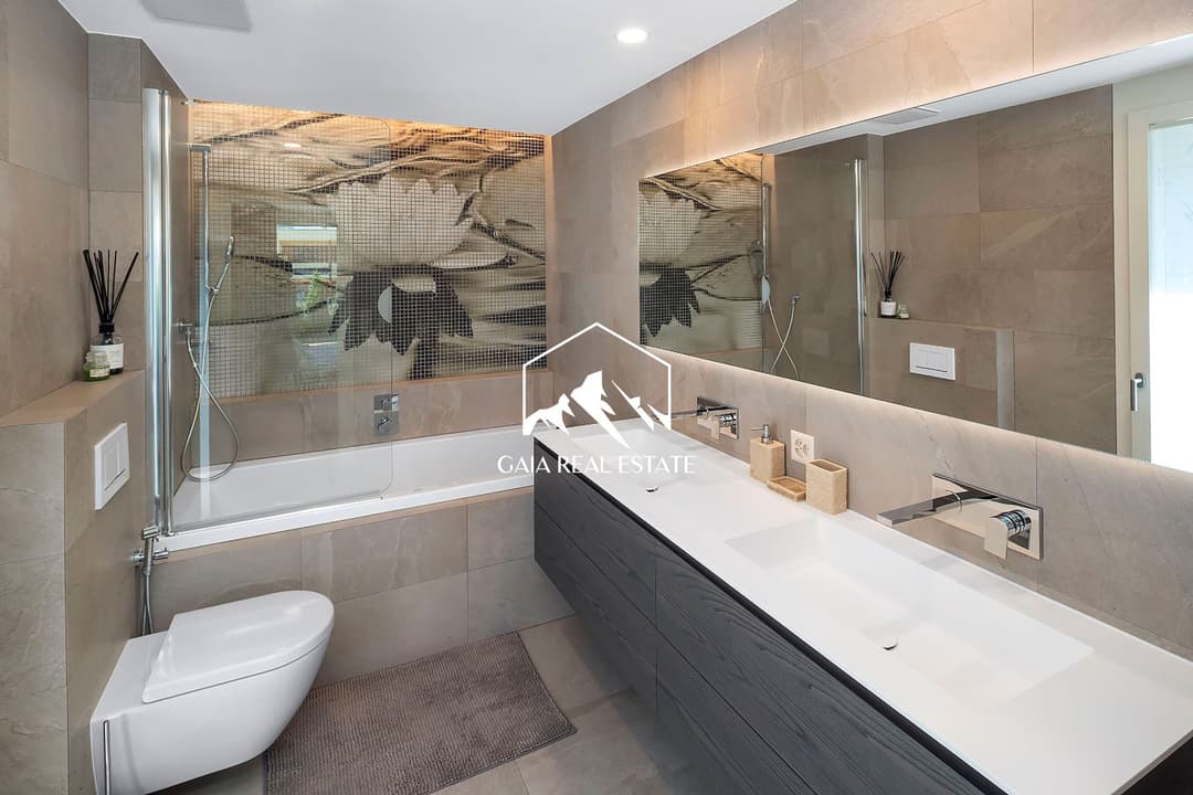 2282 – Appartement – 2620000CHF – 150m²