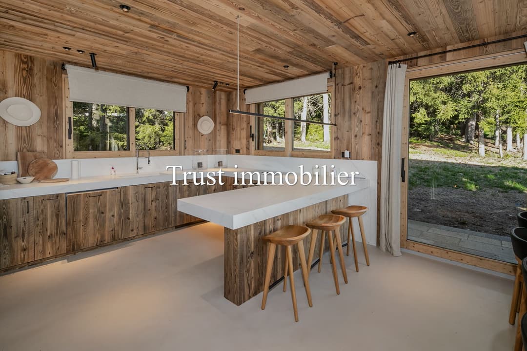1916 – Maison 5.5 pièces – 20000CHF – 290m²