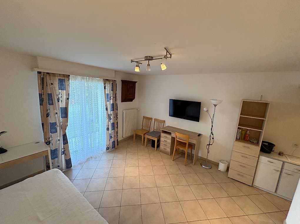 1745 – Appartement – 1.5pièces – 890CHF – 32 m²