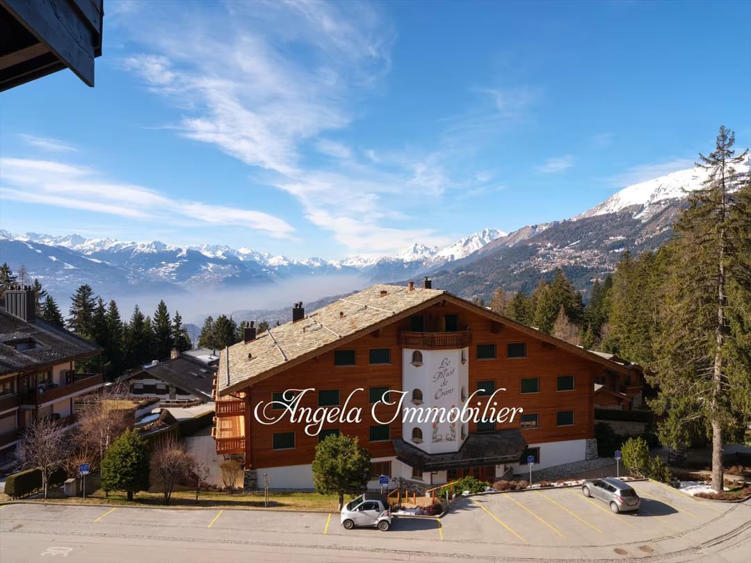 2165 – Appartement 5.5 pièces – 2690000 CHF – 260 m²