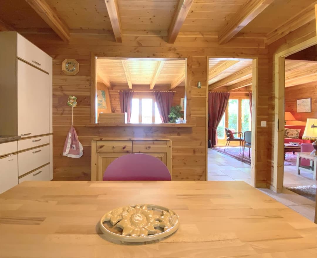 1525 – Maison  – 15 pièces – 796m²