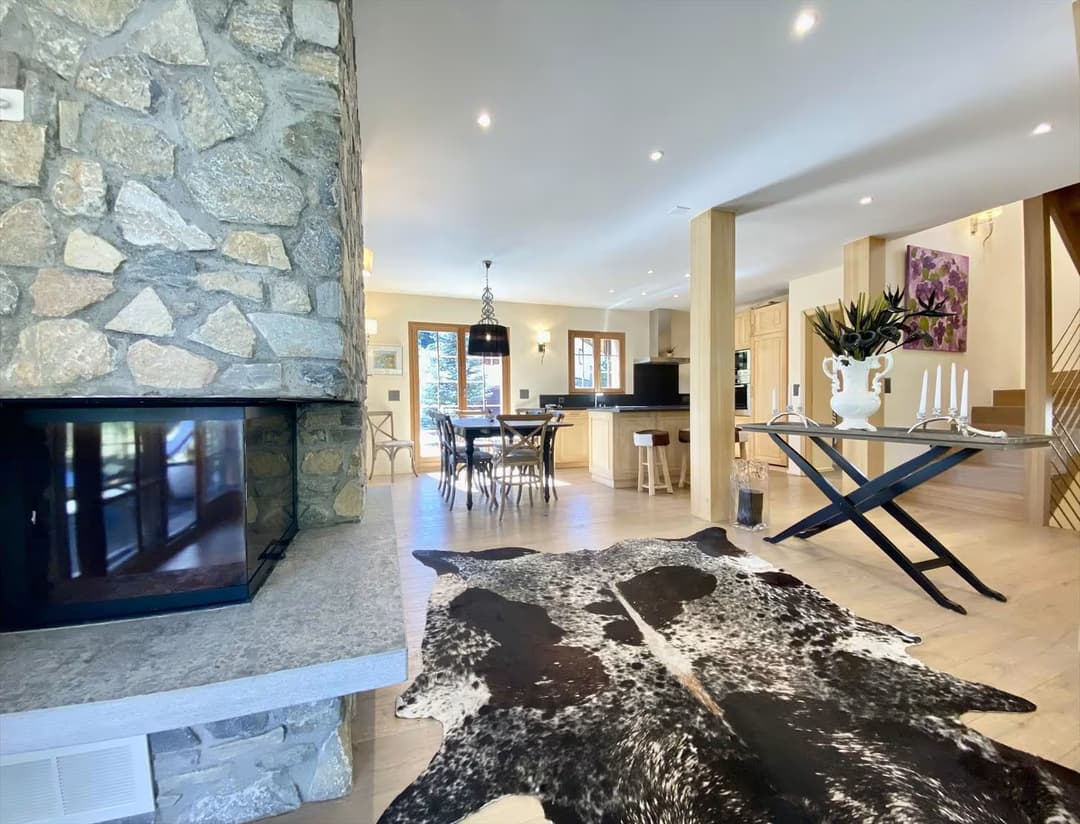 1247 – Maison – 4.5pièces – 7000CHF  – 200 m²