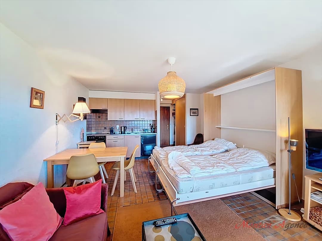 1245 – Appartement – 1pièce –  1000CHF – 28 m²