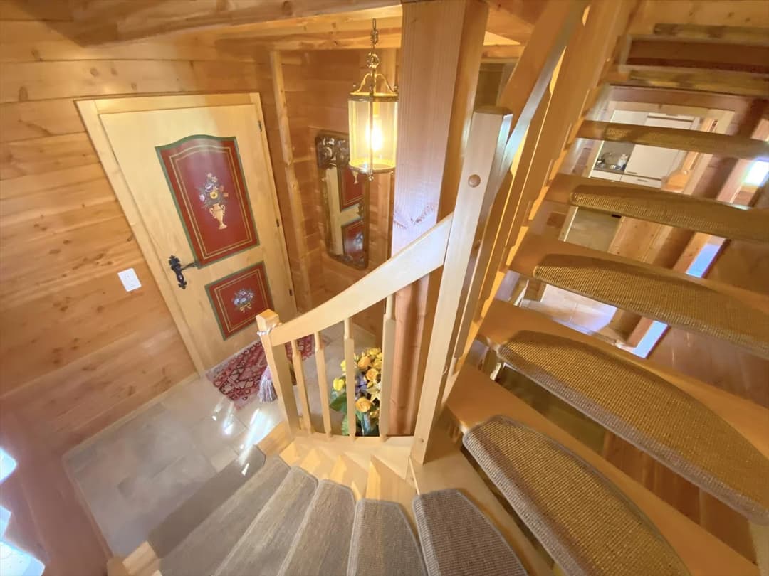 1525 – Maison  – 15 pièces – 796m²