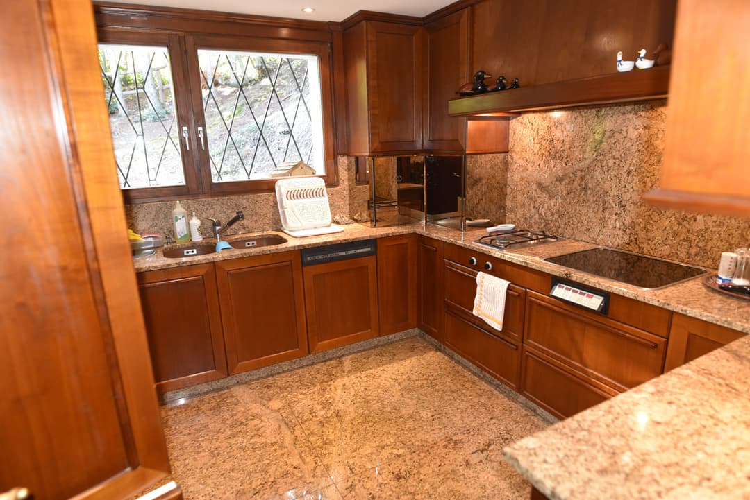 1241 – Maison – 7.5pièces