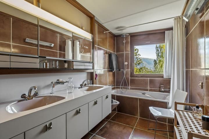 1612 – Maison – 7.5pièces – 4000000CHF – 690 m²