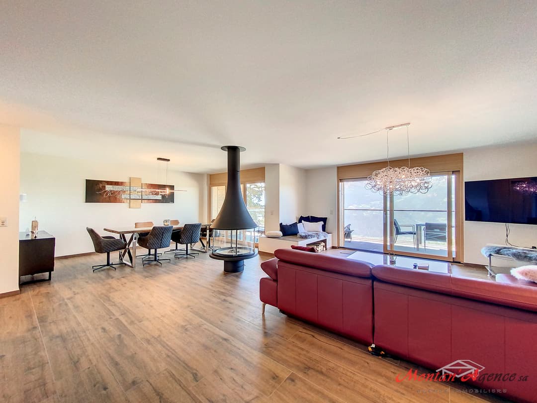 1313 – Appartement – 4pièces – 775.45CHF – 175 m²