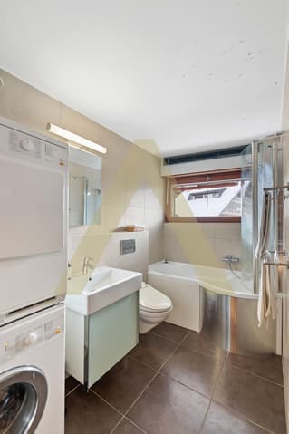 1977 – Appartement 5.5 pièces – 1985000CHF