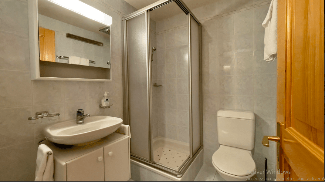 1722 – Appartement 2.5 pièces – 1400 CHF