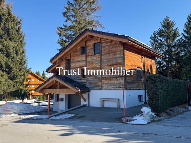 1742 – Maison 6,5 pièces – 10000CHF – 177,2m²