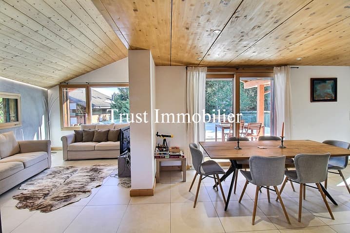 1742 – Maison 6,5 pièces – 10000CHF – 177,2m²