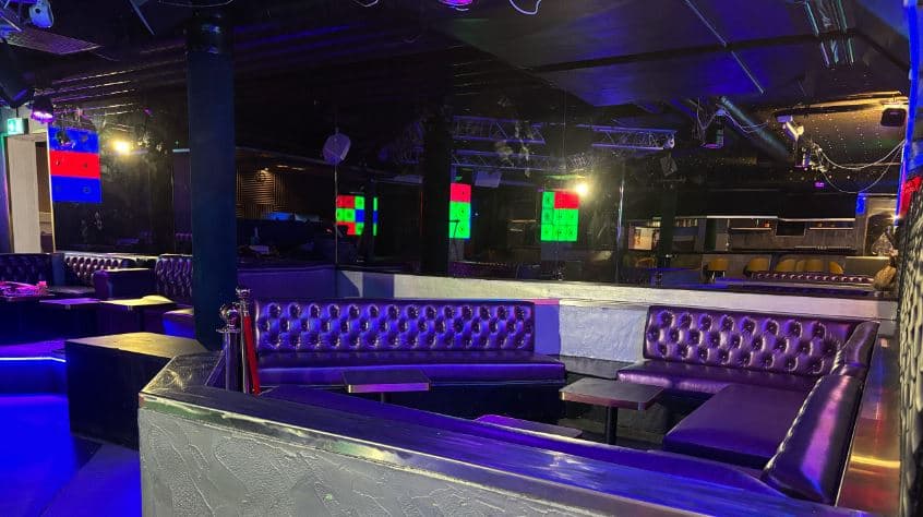 2090 – Commerce – 1200000CHF – 250m²