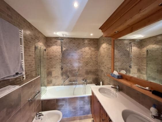 2089 – Appartement 3,5 pièces – 1962000CHF – 108m²