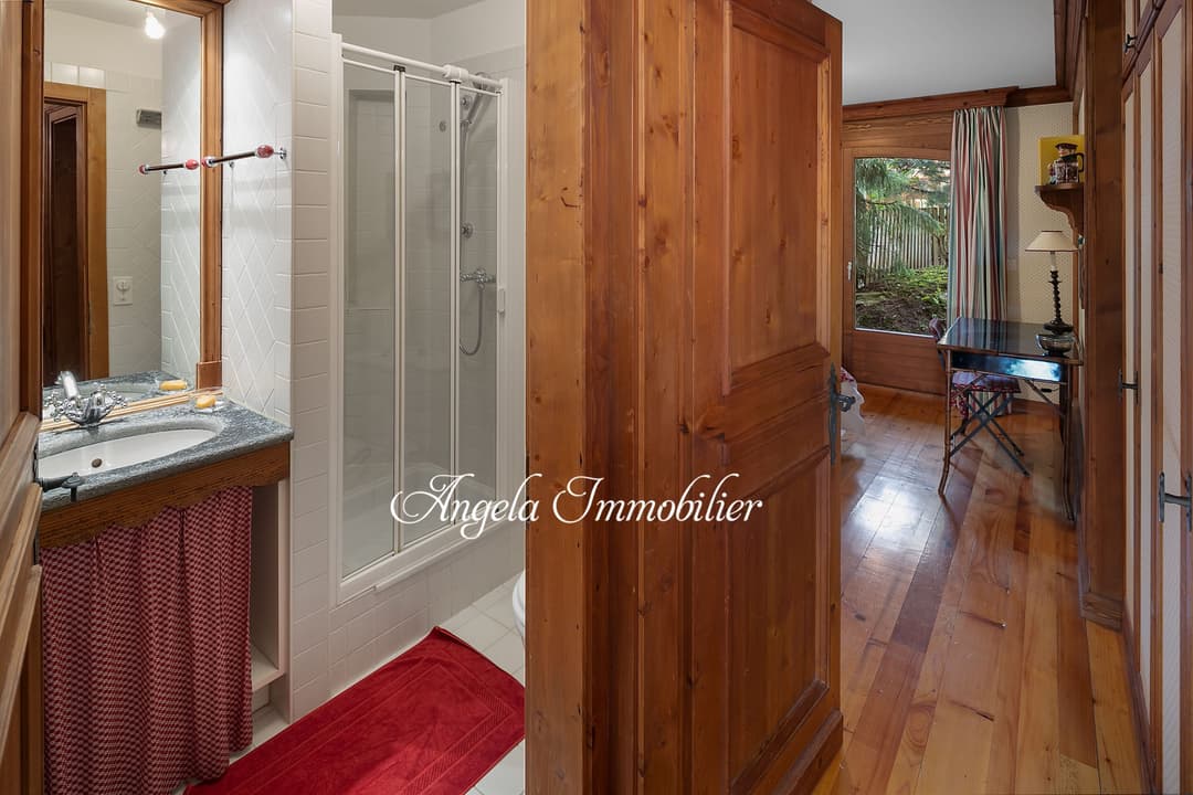 1720 – Appartement – 107 m²