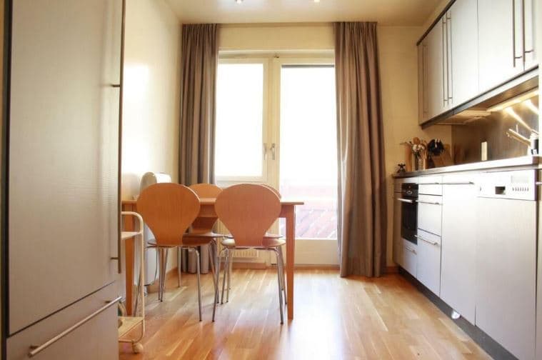 1767 – Appartement 4 pièces – 2100CHF