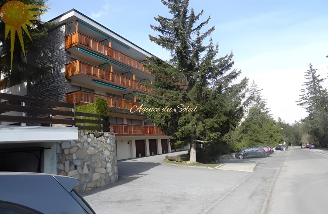 1765 – Appartement 1 pièce – 800CHF – 25m²