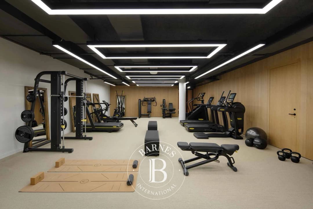 2173 – Appartement 4.5 pièces – 238 m²