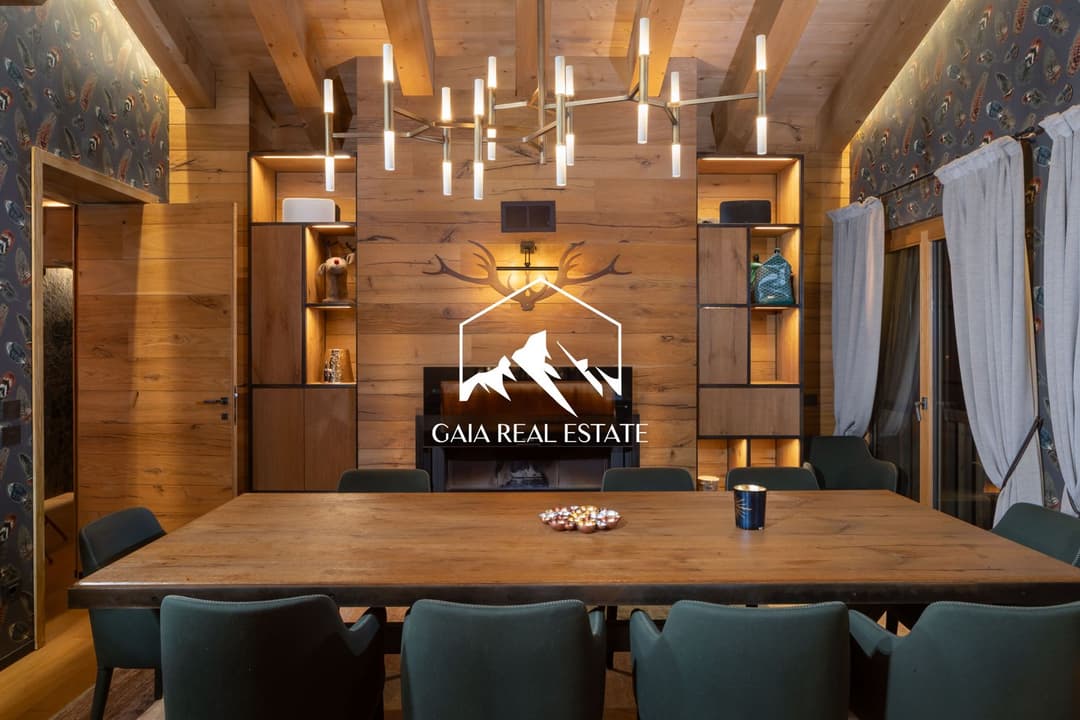 1779 – Appartement – 230 m²