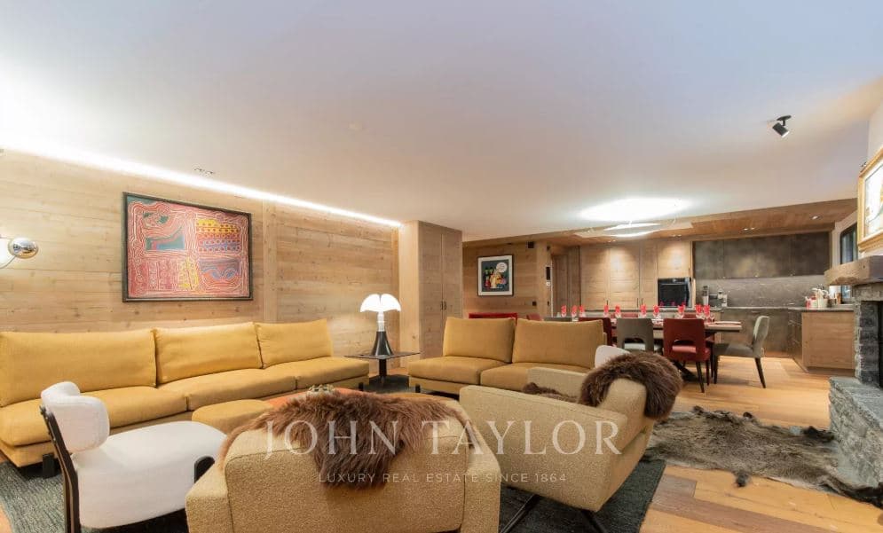 1913 – Appartement – 6pièces – 230m²