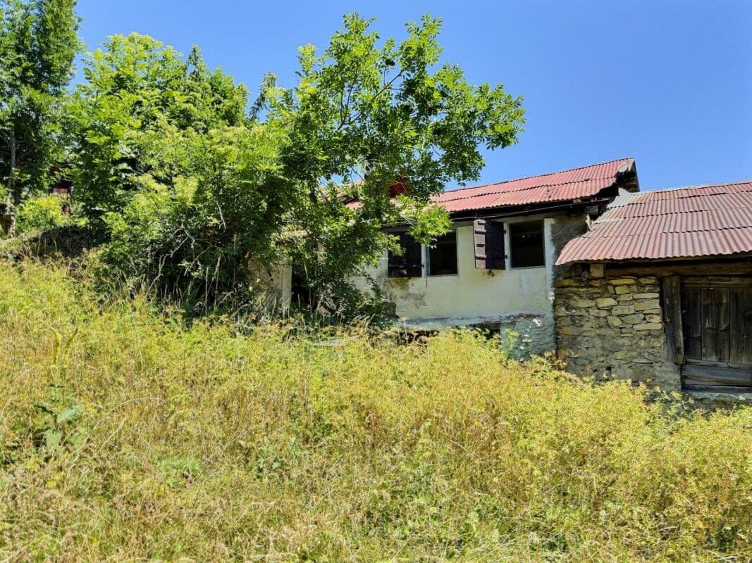2320 – Maison 3 pièces – 200000CHF – 292m²